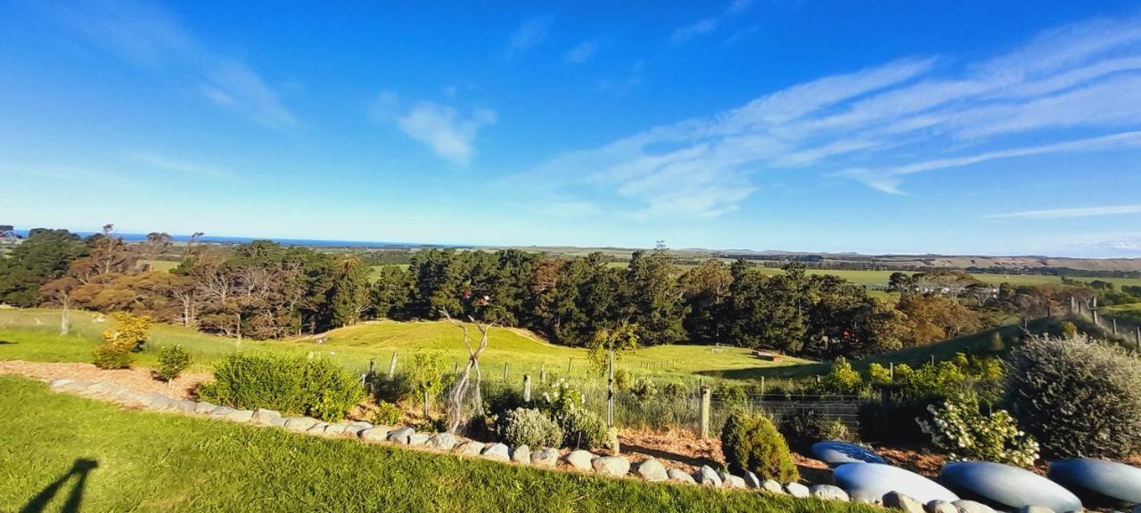 Hill Top Retreat Lower Dashwood Экстерьер фото