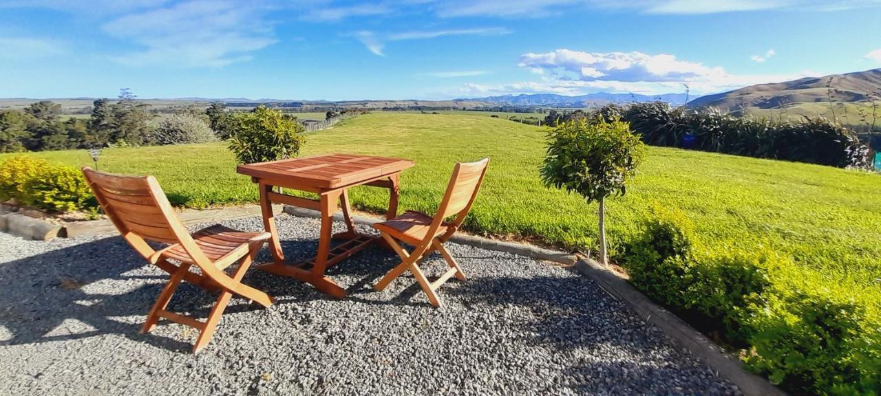Hill Top Retreat Lower Dashwood Экстерьер фото